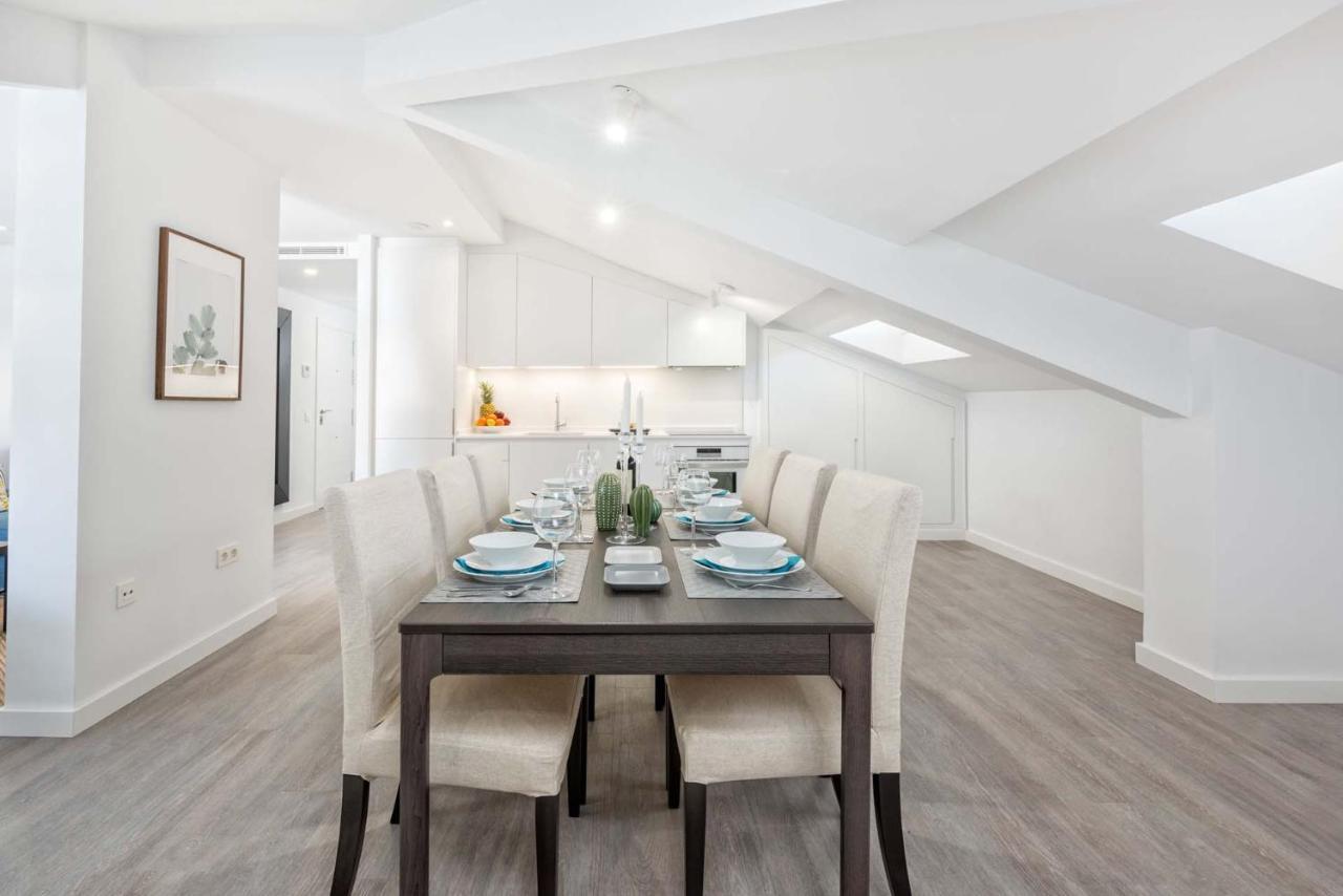 Merced Suites In Malaga By Solaga Holiday Homes Εξωτερικό φωτογραφία