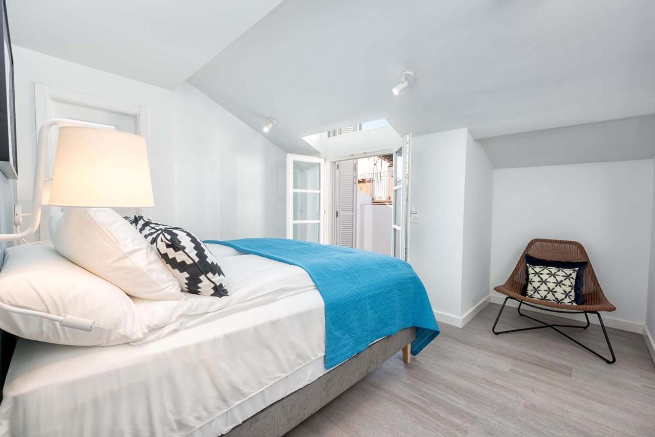 Merced Suites In Malaga By Solaga Holiday Homes Εξωτερικό φωτογραφία