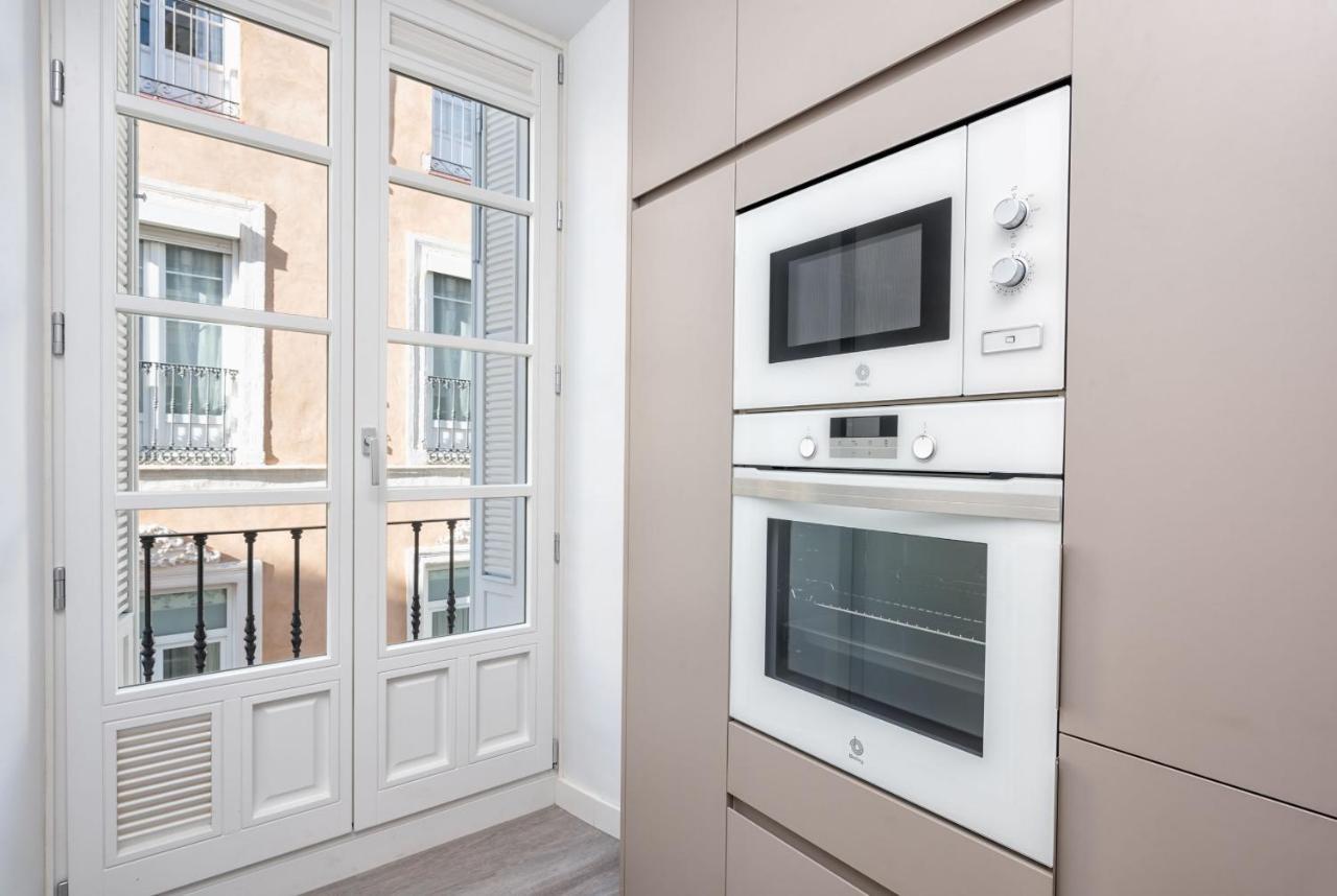 Merced Suites In Malaga By Solaga Holiday Homes Εξωτερικό φωτογραφία