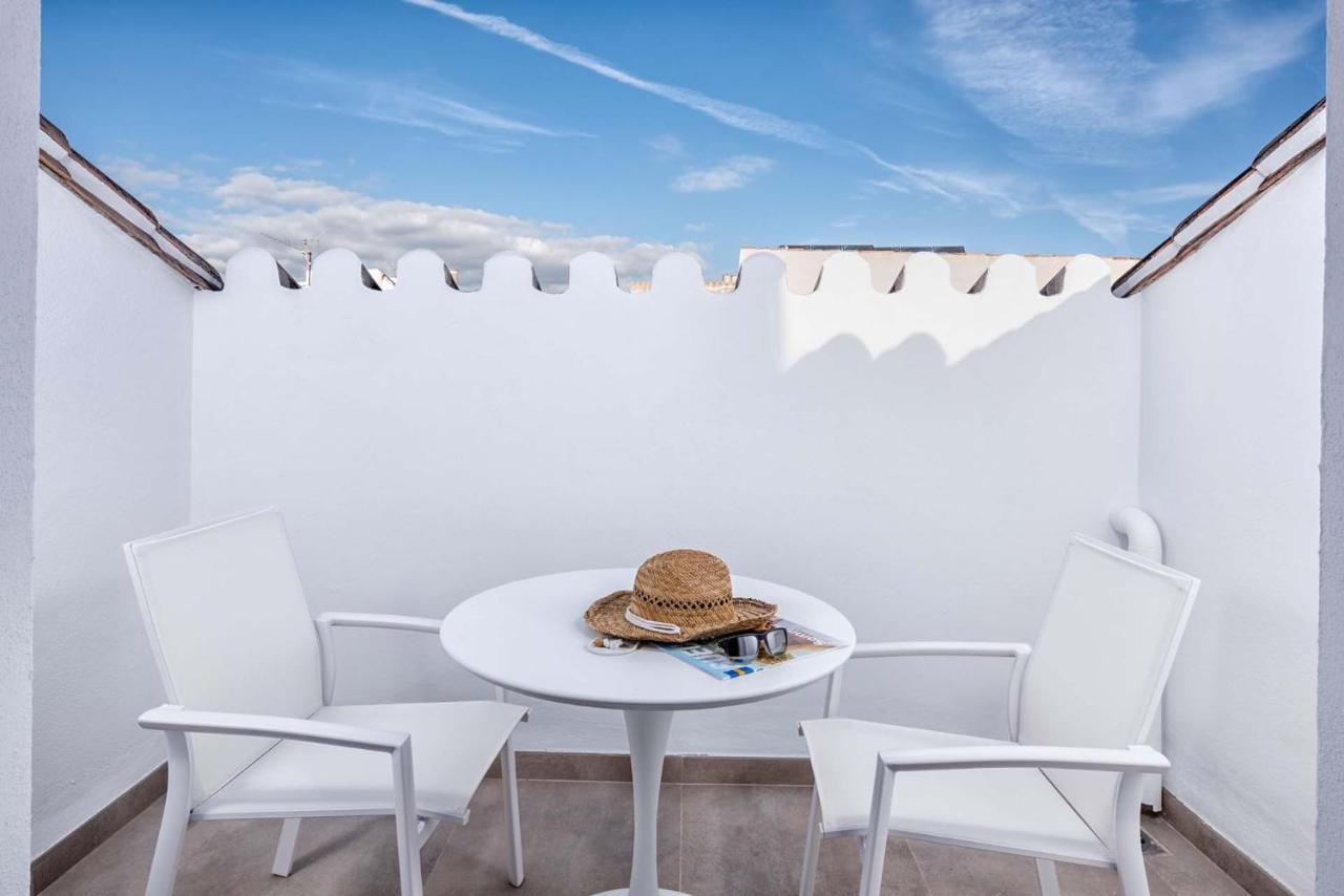 Merced Suites In Malaga By Solaga Holiday Homes Εξωτερικό φωτογραφία