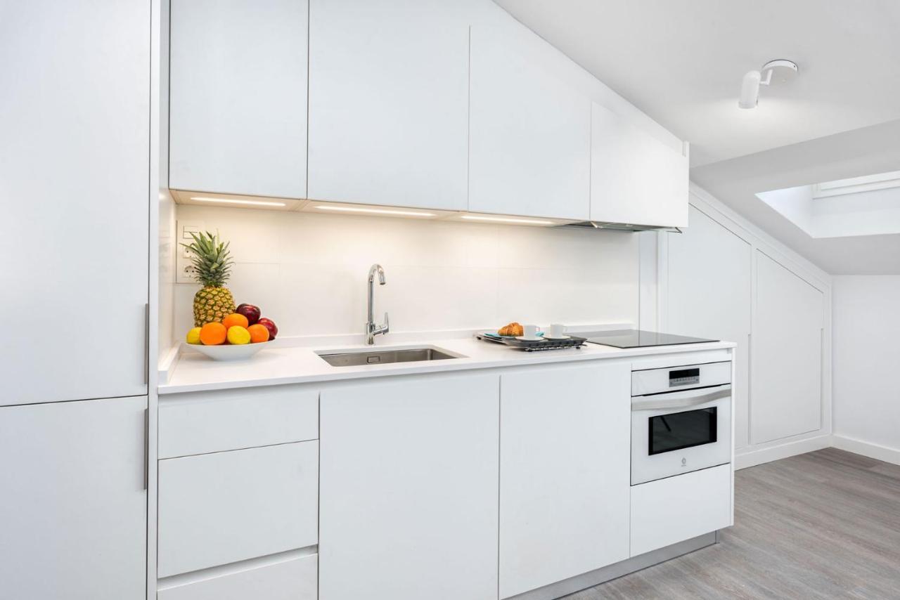 Merced Suites In Malaga By Solaga Holiday Homes Εξωτερικό φωτογραφία