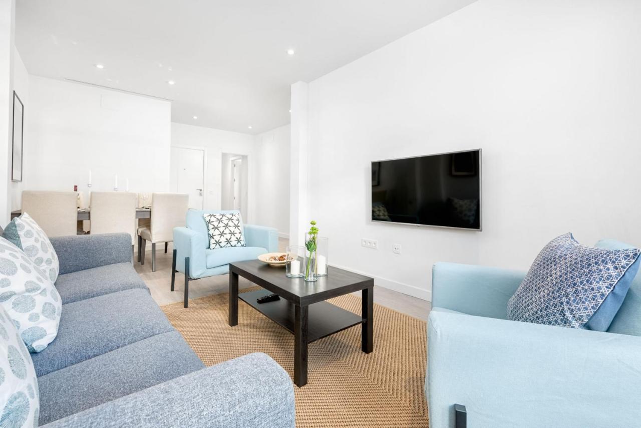 Merced Suites In Malaga By Solaga Holiday Homes Εξωτερικό φωτογραφία