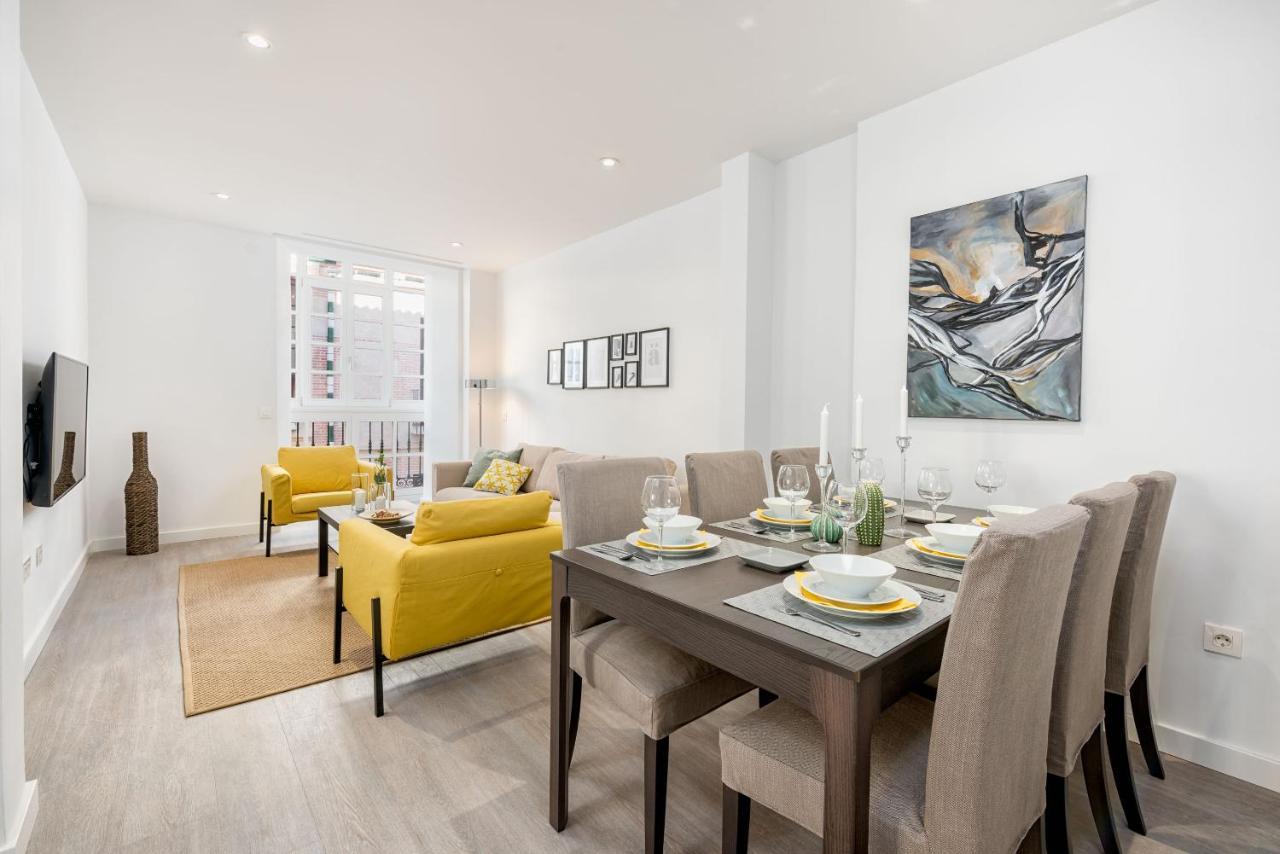 Merced Suites In Malaga By Solaga Holiday Homes Εξωτερικό φωτογραφία