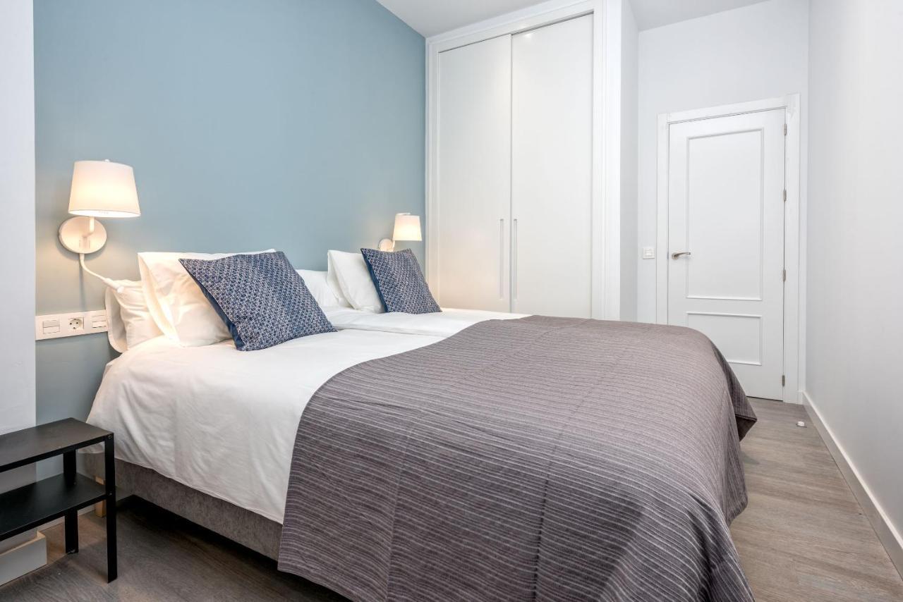 Merced Suites In Malaga By Solaga Holiday Homes Εξωτερικό φωτογραφία