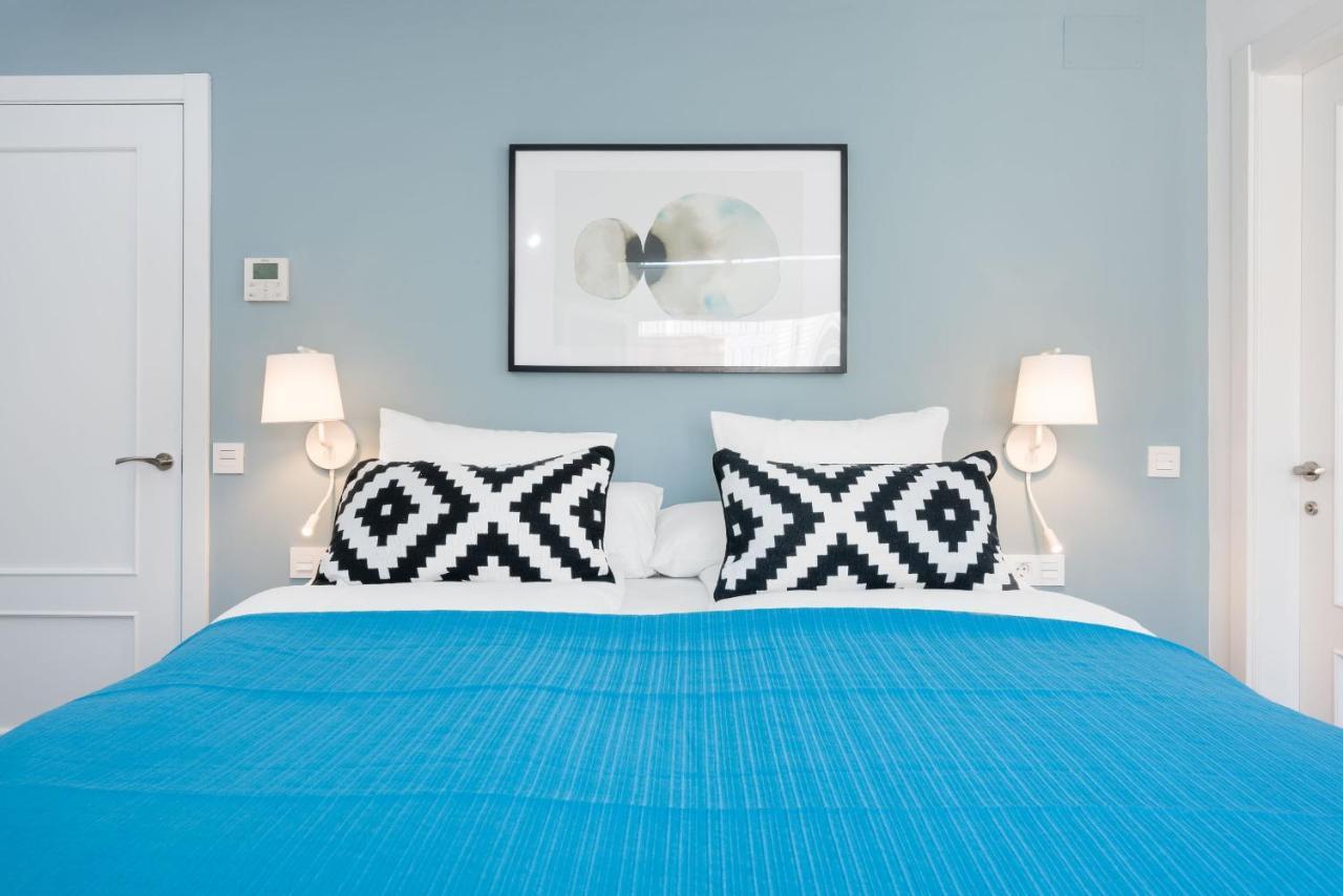 Merced Suites In Malaga By Solaga Holiday Homes Εξωτερικό φωτογραφία
